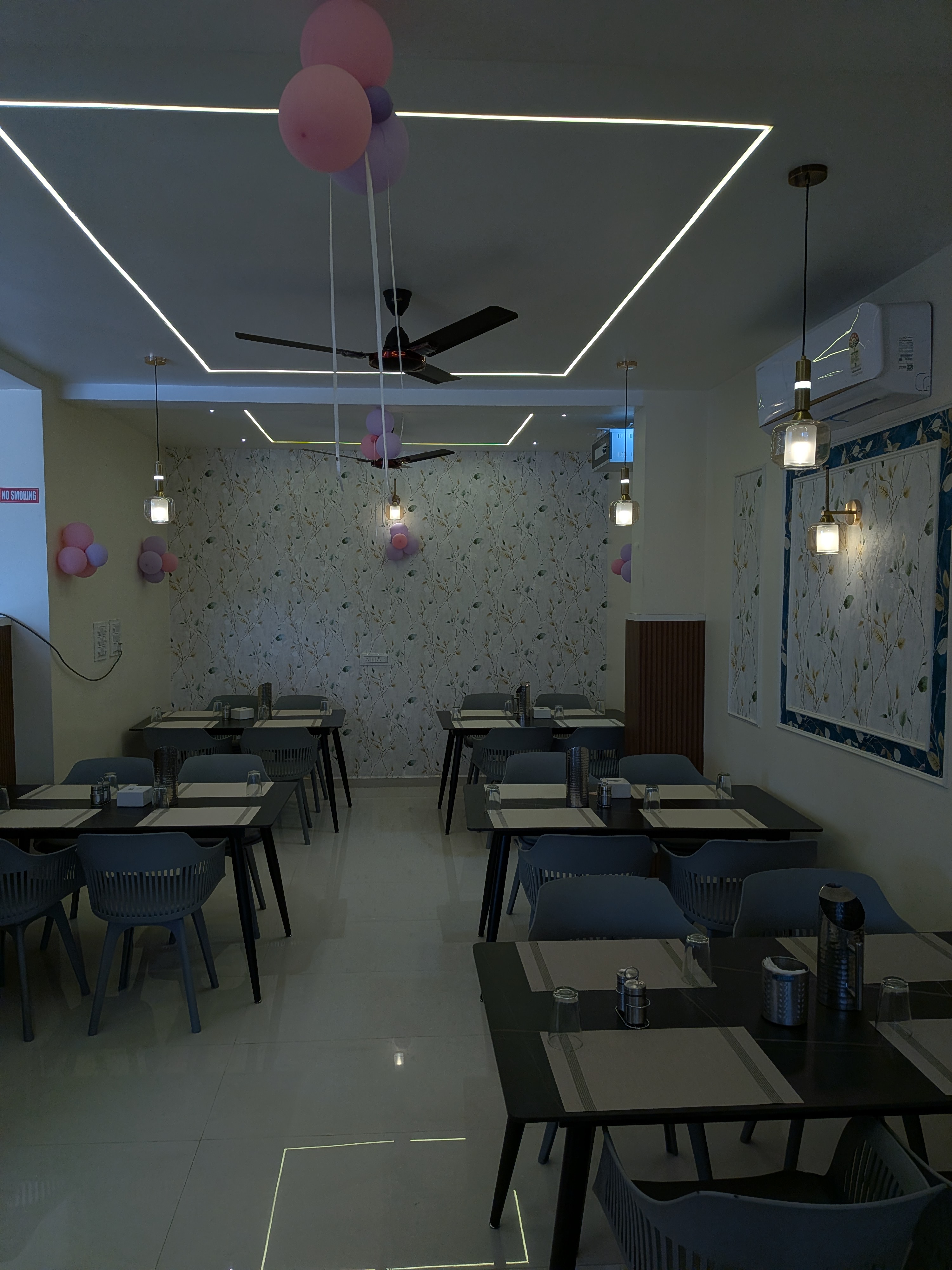 Restaurant Photo 5